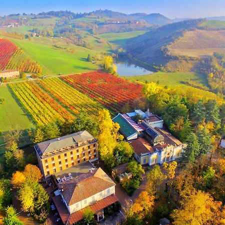 Hotel Terme Salvarola Sassuolo Exteriör bild