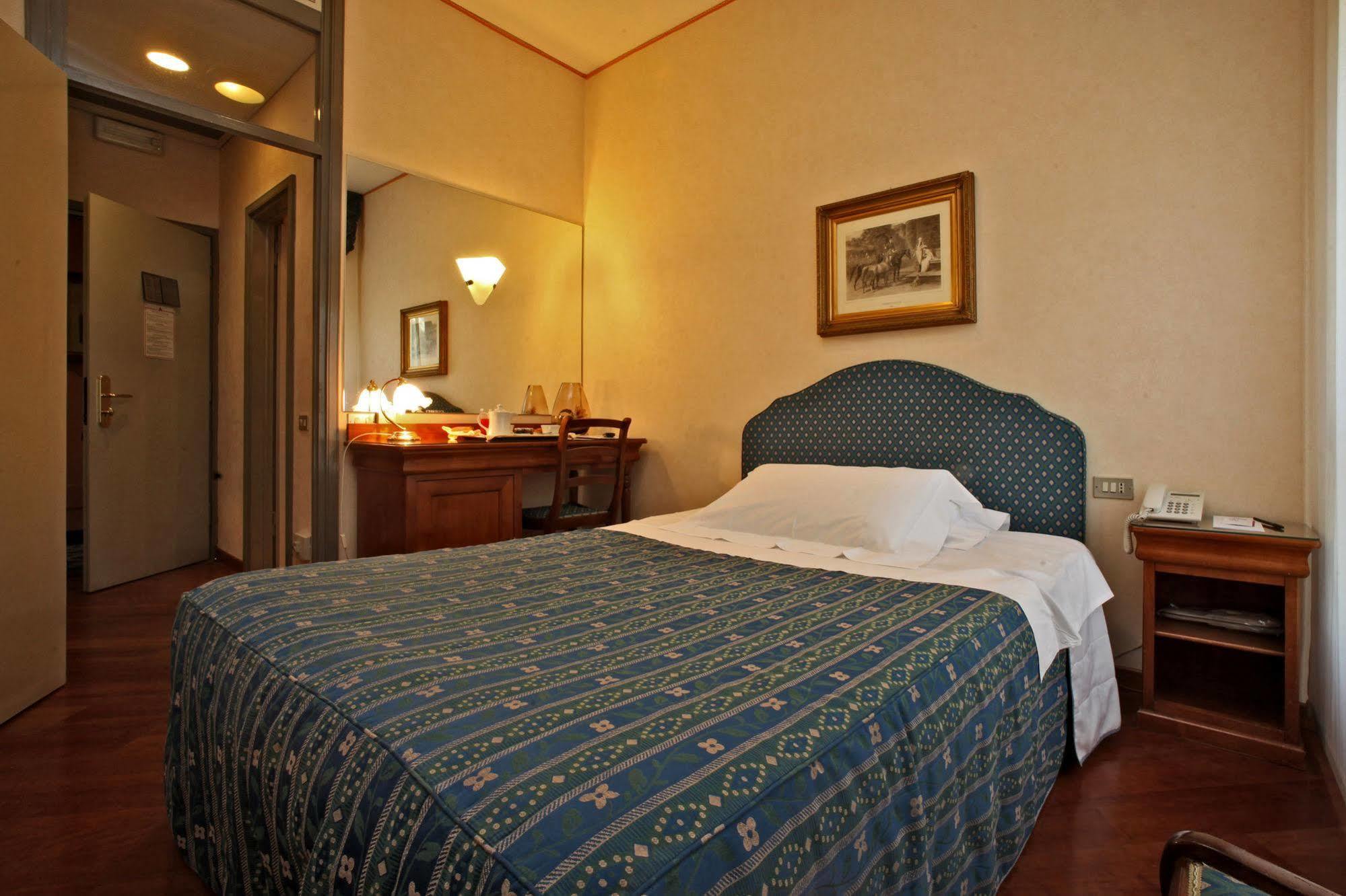 Hotel Terme Salvarola Sassuolo Exteriör bild
